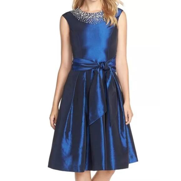 Eliza J Dress 16W  Blue Metallic Taffeta Rhinestone Jewel Fit & Flare Cocktail - Picture 1 of 7